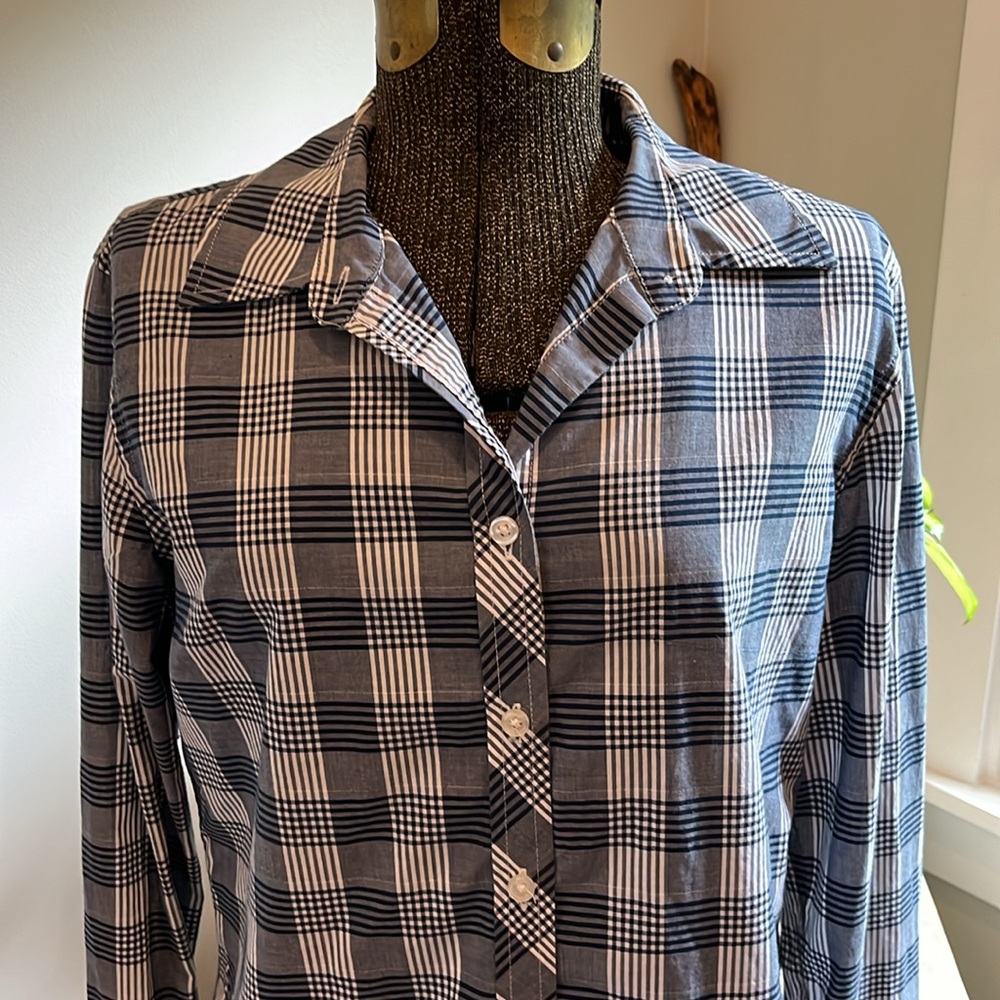 Banana Republic Women’s Soft Wash Casual Blouse Size M